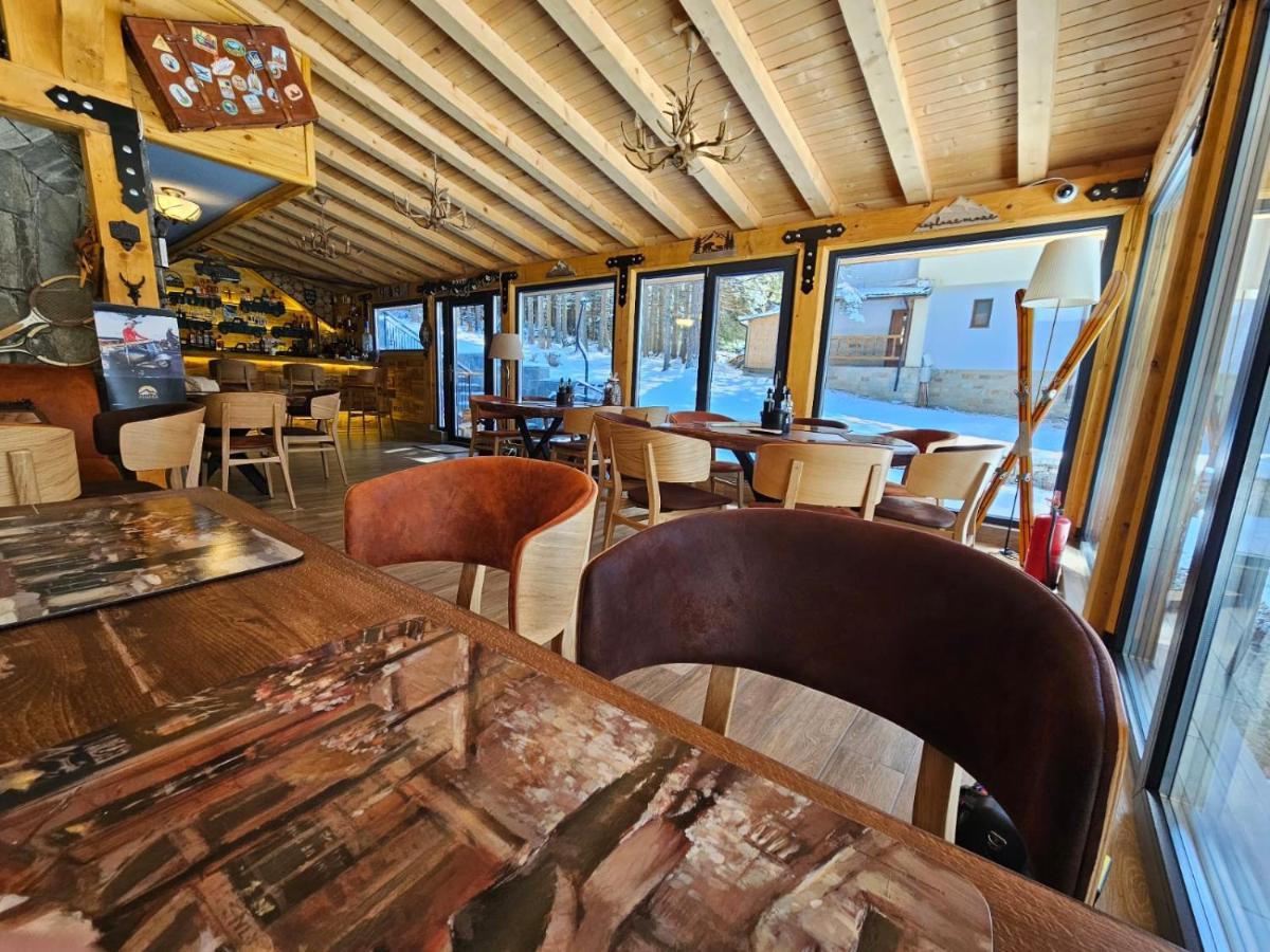 Hotel Algara Hut Panichishte Esterno foto